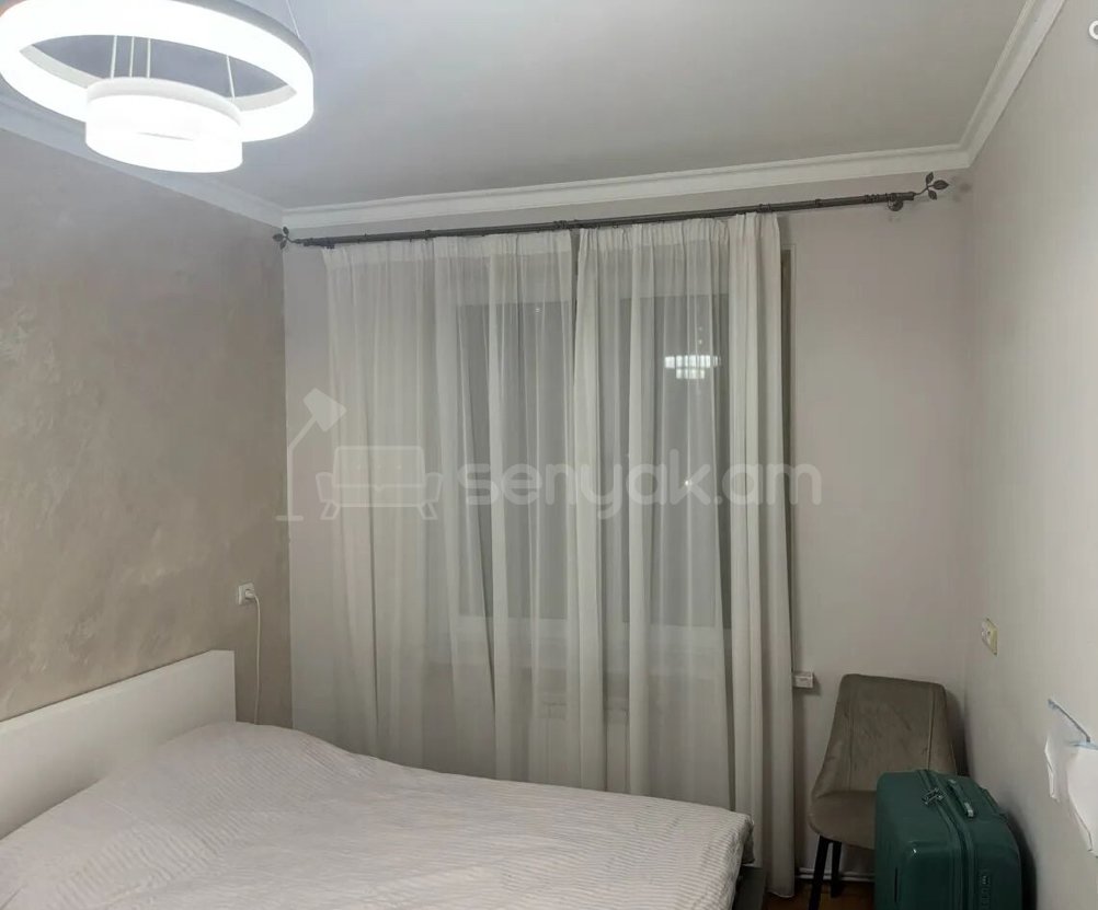 4 Սենյականոց Բնակարան, 90քմ, 6/9 հարկ, Կապիտալ Վերանորոգված