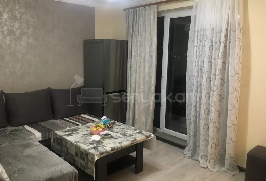 2 Սենյականոց Բնակարան, 33քմ, 5/5 հարկ, Կապիտալ Վերանորոգված