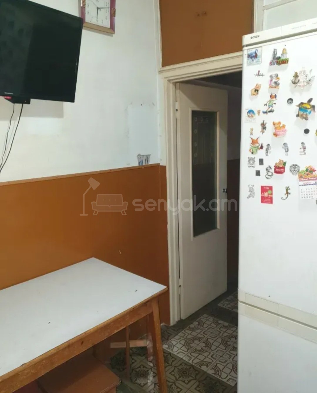 3 Սենյականոց Բնակարան Քարե Շենքում, 88քմ, 5/5 հարկ, Պետական Վիճակում