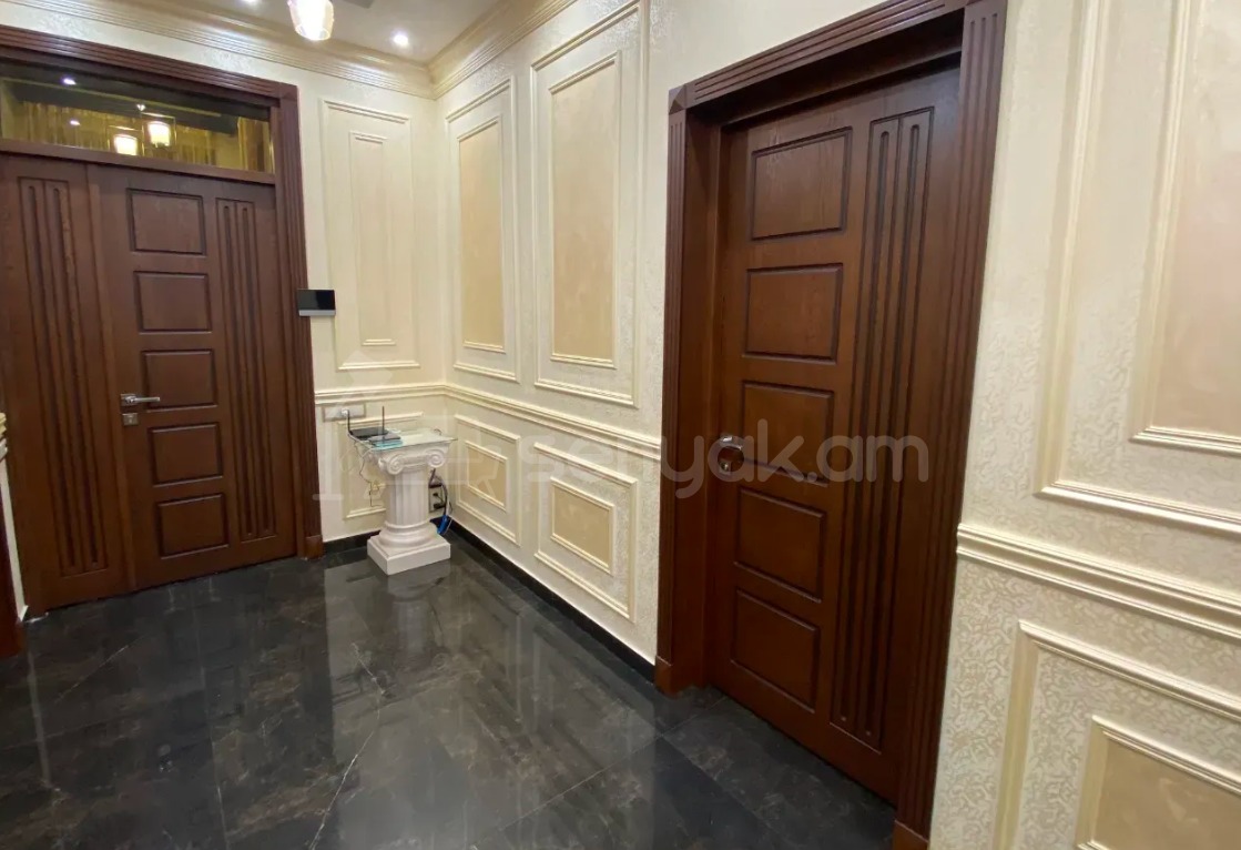 5 Սենյականոց Սեփական Տուն, 311քմ, Կապիտալ Վերանորոգված, Ավտոտնակով