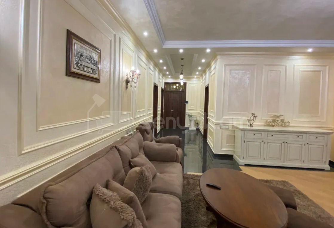 5 Սենյականոց Սեփական Տուն, 311քմ, Կապիտալ Վերանորոգված, Ավտոտնակով