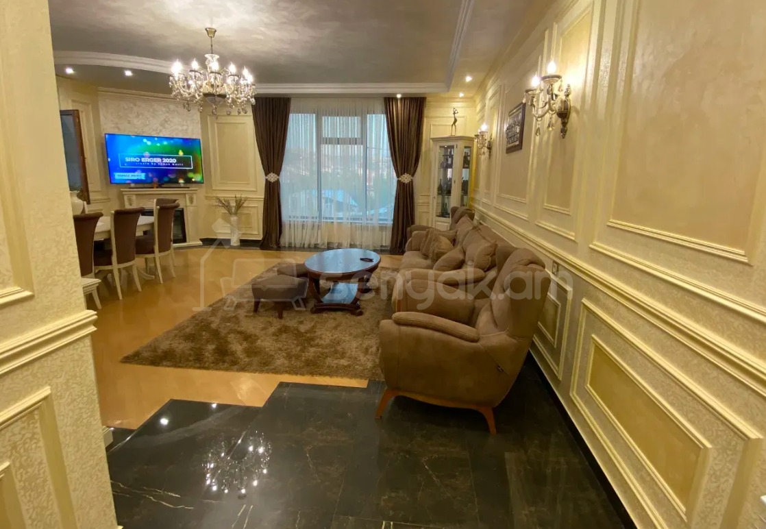 5 Սենյականոց Սեփական Տուն, 311քմ, Կապիտալ Վերանորոգված, Ավտոտնակով