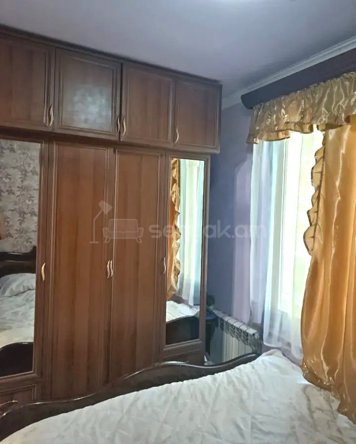 3 Սենյականոց Բնակարան, 43քմ, 2/4 հարկ, Կապիտալ Վերանորոգված