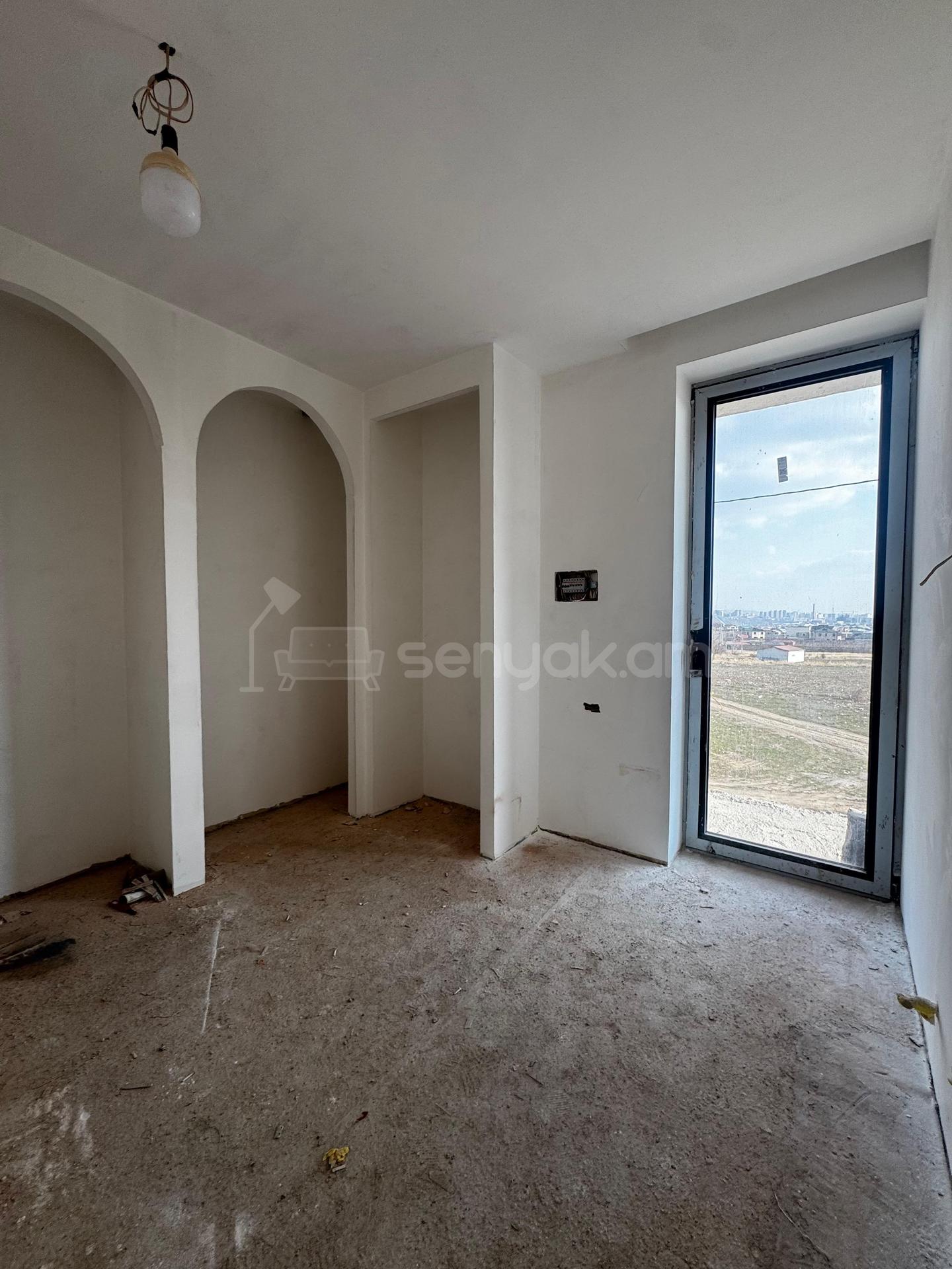 6 Սենյականոց Սեփական Տուն, 185քմ, Նորմալ Վիճակում, Ավտոտնակով