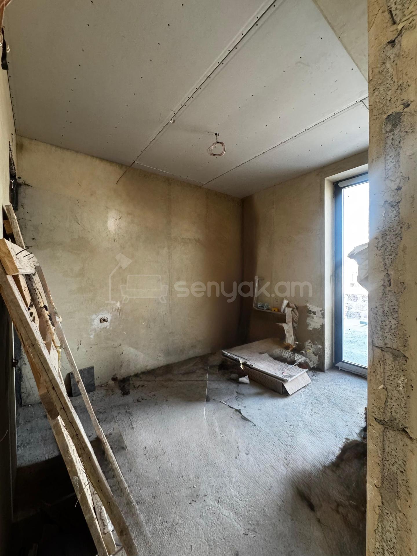 6 Սենյականոց Սեփական Տուն, 185քմ, Նորմալ Վիճակում, Ավտոտնակով