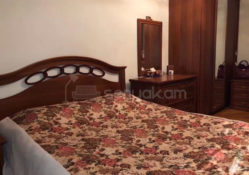 3 Սենյականոց Բնակարան, 95քմ, 3/12 հարկ, Կապիտալ Վերանորոգված