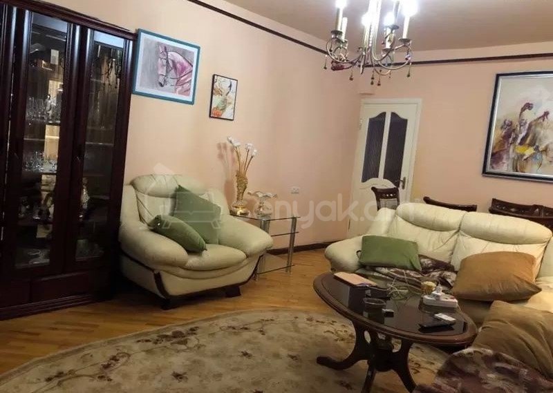 3 Սենյականոց Բնակարան, 95քմ, 3/12 հարկ, Կապիտալ Վերանորոգված