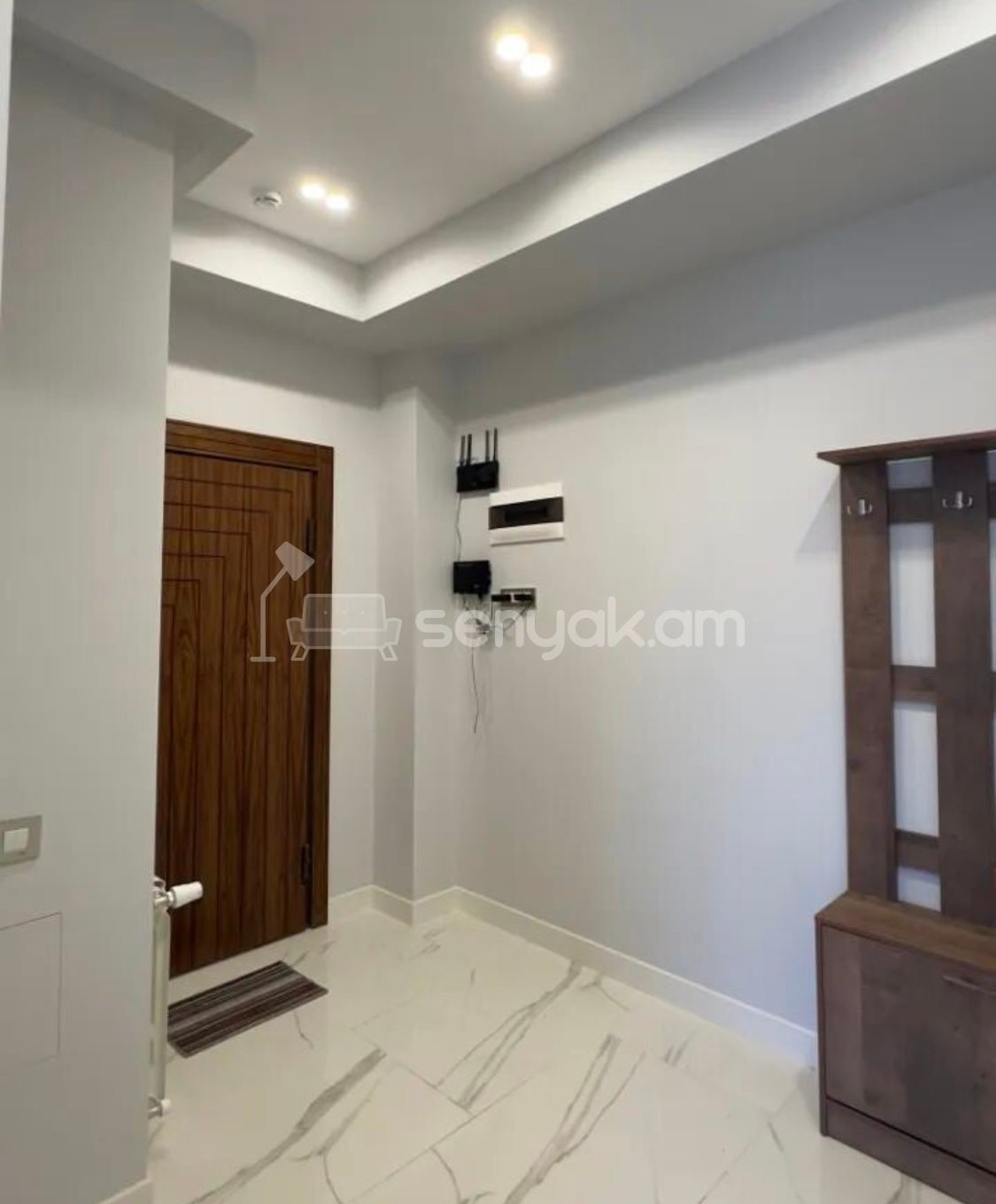 2 Սենյականոց Բնակարան Նորակառույցում, 76քմ, 10/15 հարկ, Դիզայներական Վերանորոգված