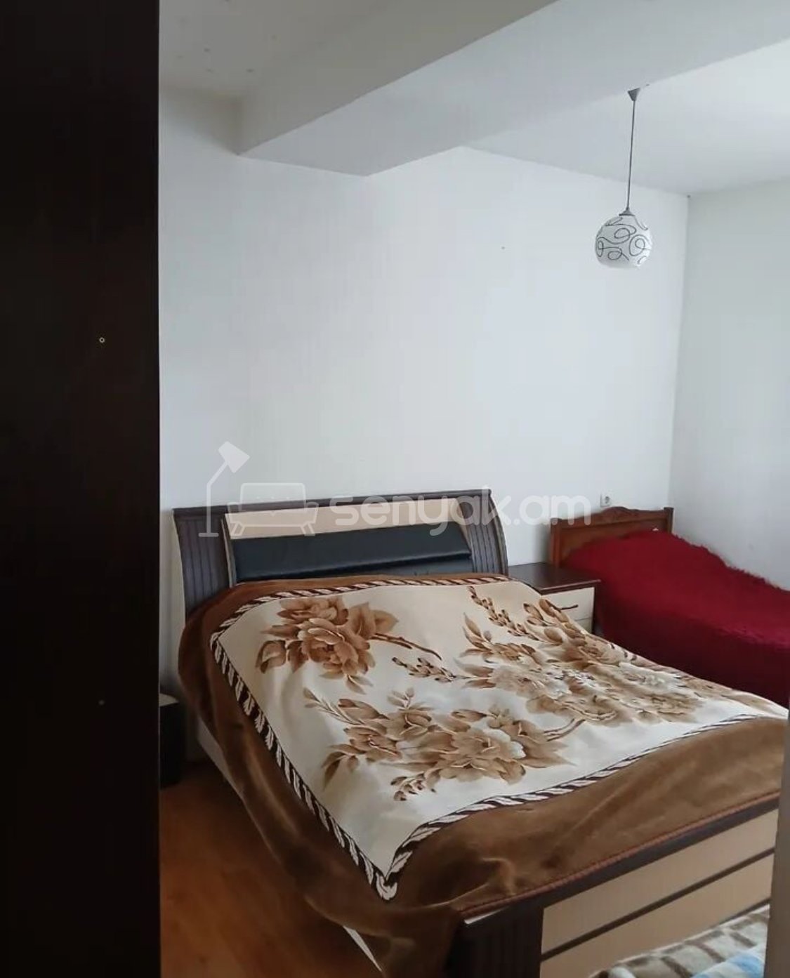 3 Սենյականոց Բնակարան Քարե Շենքում, 79քմ, 3/4 հարկ, Կապիտալ Վերանորոգված