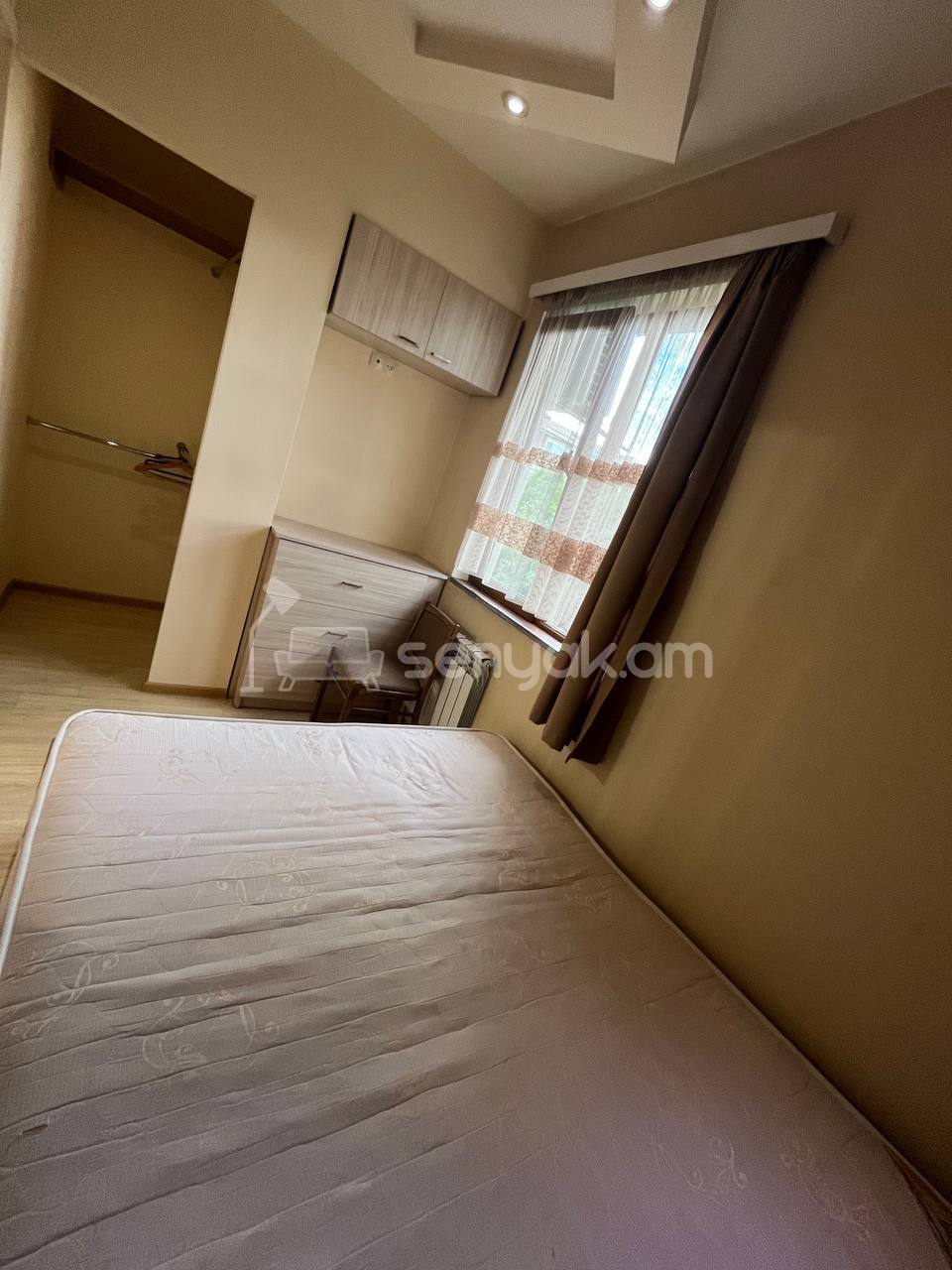 2 Սենյականոց Բնակարան Քարե Շենքում, 50քմ, 3/5 հարկ, Կապիտալ Վերանորոգված