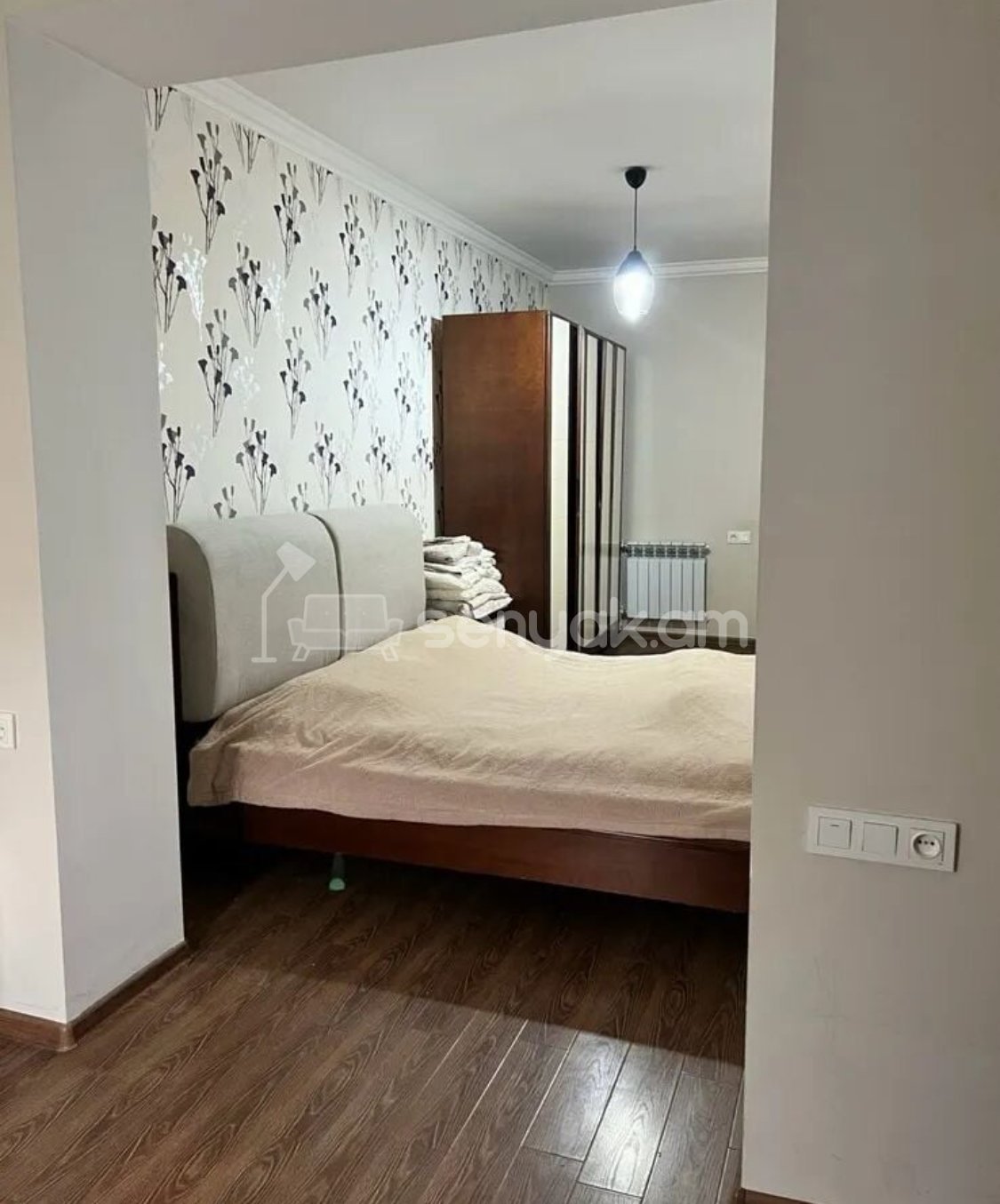 2 Սենյականոց Բնակարան Քարե Շենքում, 56քմ, 4/5 հարկ, Դիզայներական Վերանորոգված