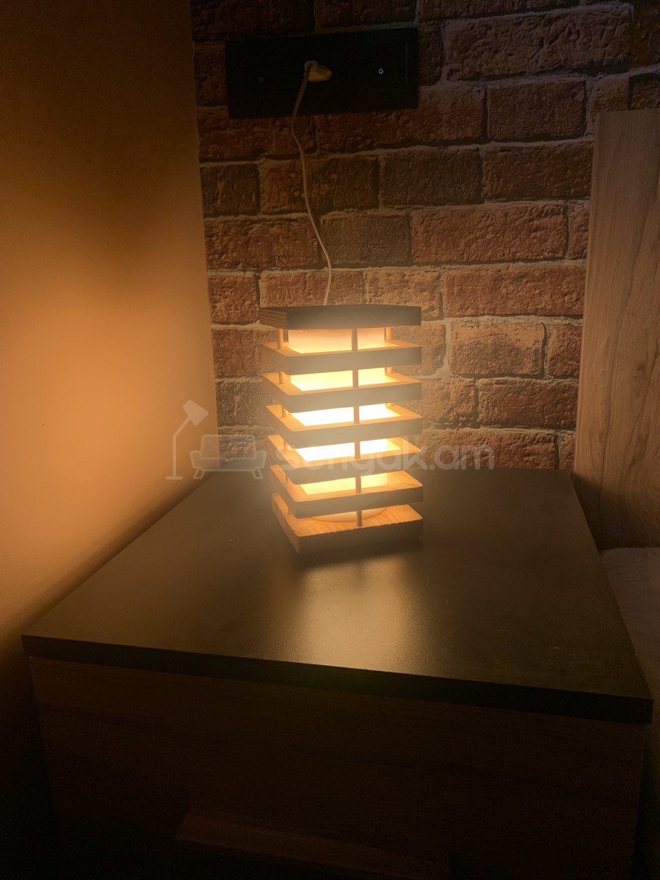 2 Սենյականոց Բնակարան Քարե Շենքում, 45քմ, 4/4 հարկ, Դիզայներական Վերանորոգված, Կահավորված, Արևկող