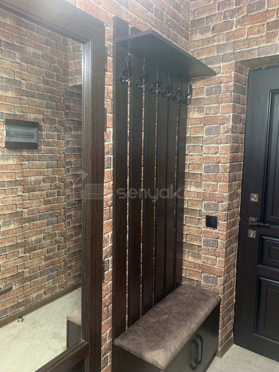 2 Սենյականոց Բնակարան Քարե Շենքում, 45քմ, 4/4 հարկ, Դիզայներական Վերանորոգված, Կահավորված, Արևկող