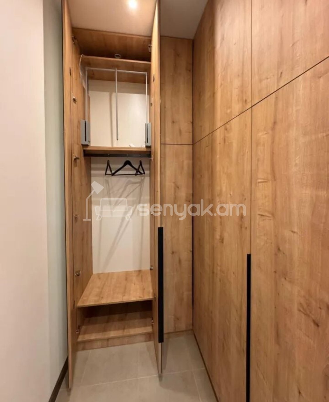 1 Սենյականոց Բնակարան Նորակառույցում, 44քմ, 12/18 հարկ, Դիզայներական Վերանորոգված