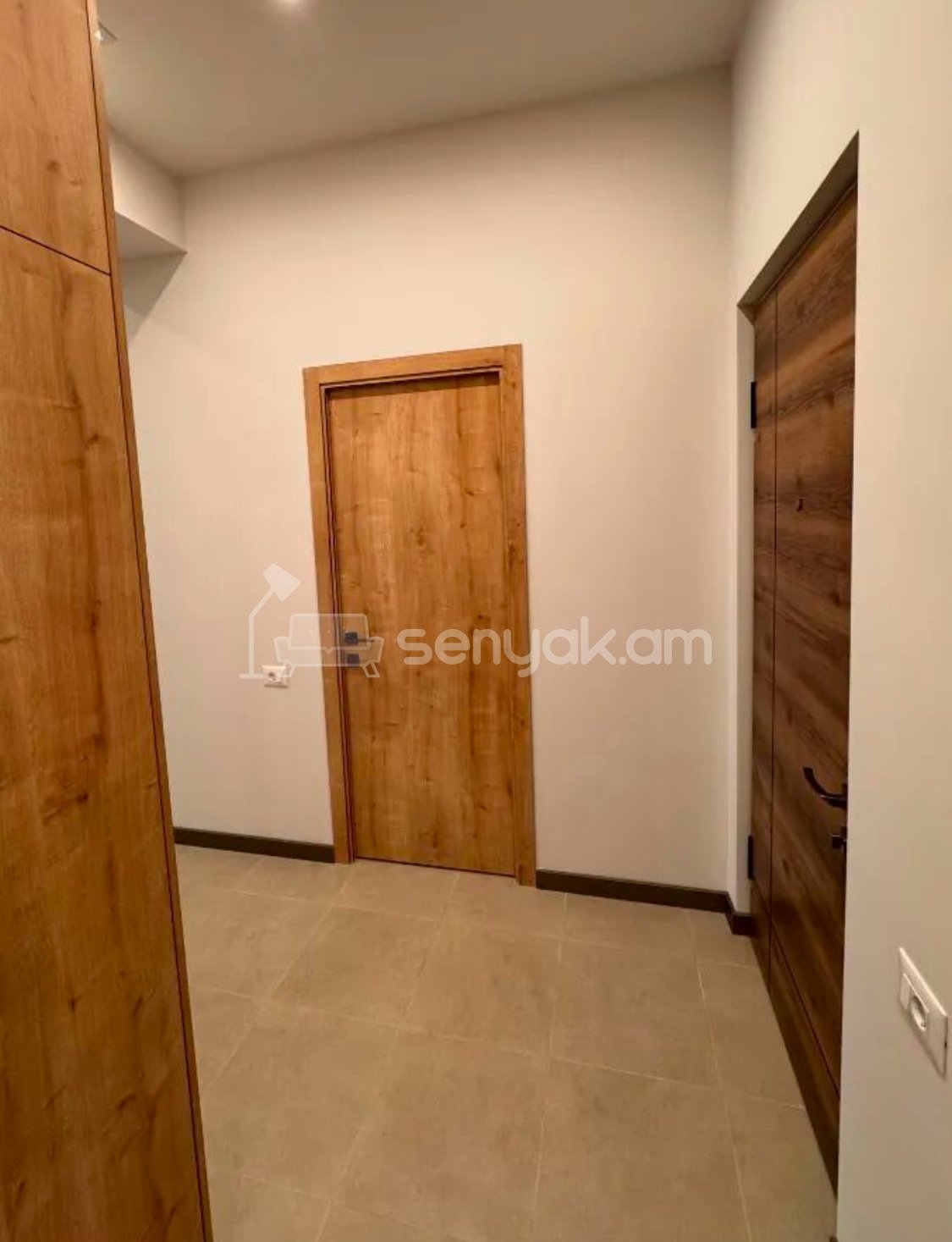 1 Սենյականոց Բնակարան Նորակառույցում, 44քմ, 12/18 հարկ, Դիզայներական Վերանորոգված