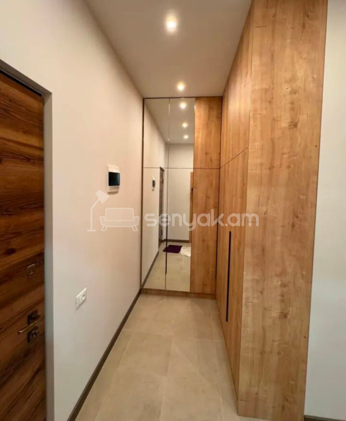 1 Սենյականոց Բնակարան Նորակառույցում, 44քմ, 12/18 հարկ, Դիզայներական Վերանորոգված