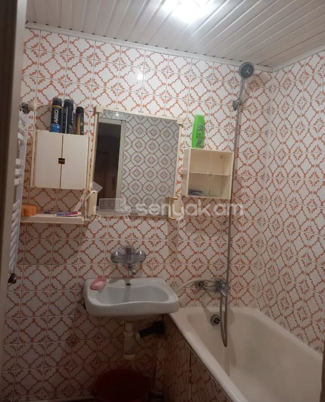 2 Սենյականոց Բնակարան, 62քմ, 3/9 հարկ, Նորմալ Վիճակում, Կահավորված