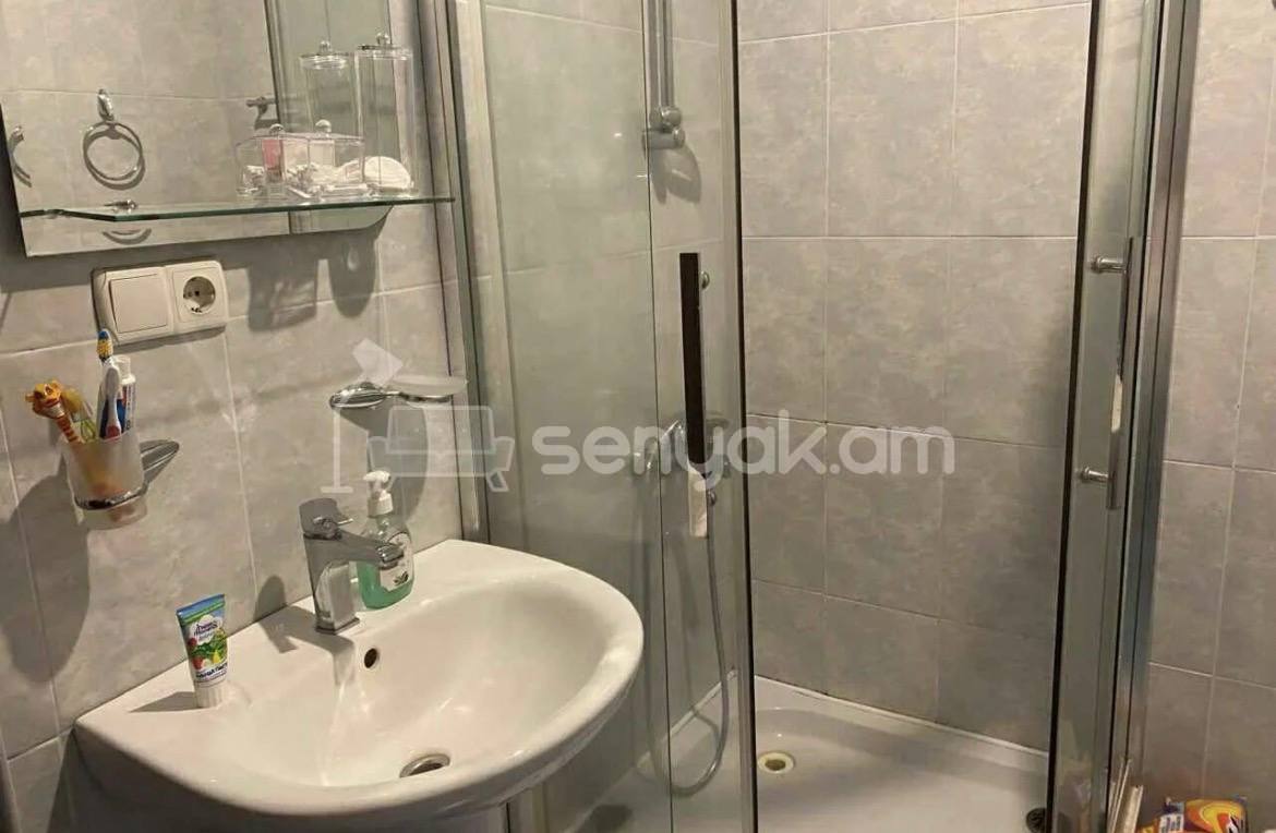 2 Սենյականոց Բնակարան, 72քմ, 11/14 հարկ, Կապիտալ Վերանորոգված, Կահավորված, Արևկող