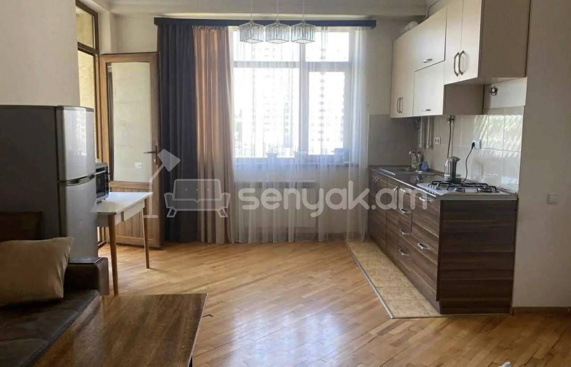 2 Սենյականոց Բնակարան, 72քմ, 11/14 հարկ, Կապիտալ Վերանորոգված, Կահավորված, Արևկող