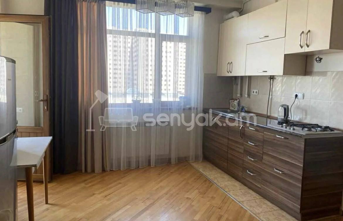 2 Սենյականոց Բնակարան, 72քմ, 11/14 հարկ, Կապիտալ Վերանորոգված, Կահավորված, Արևկող