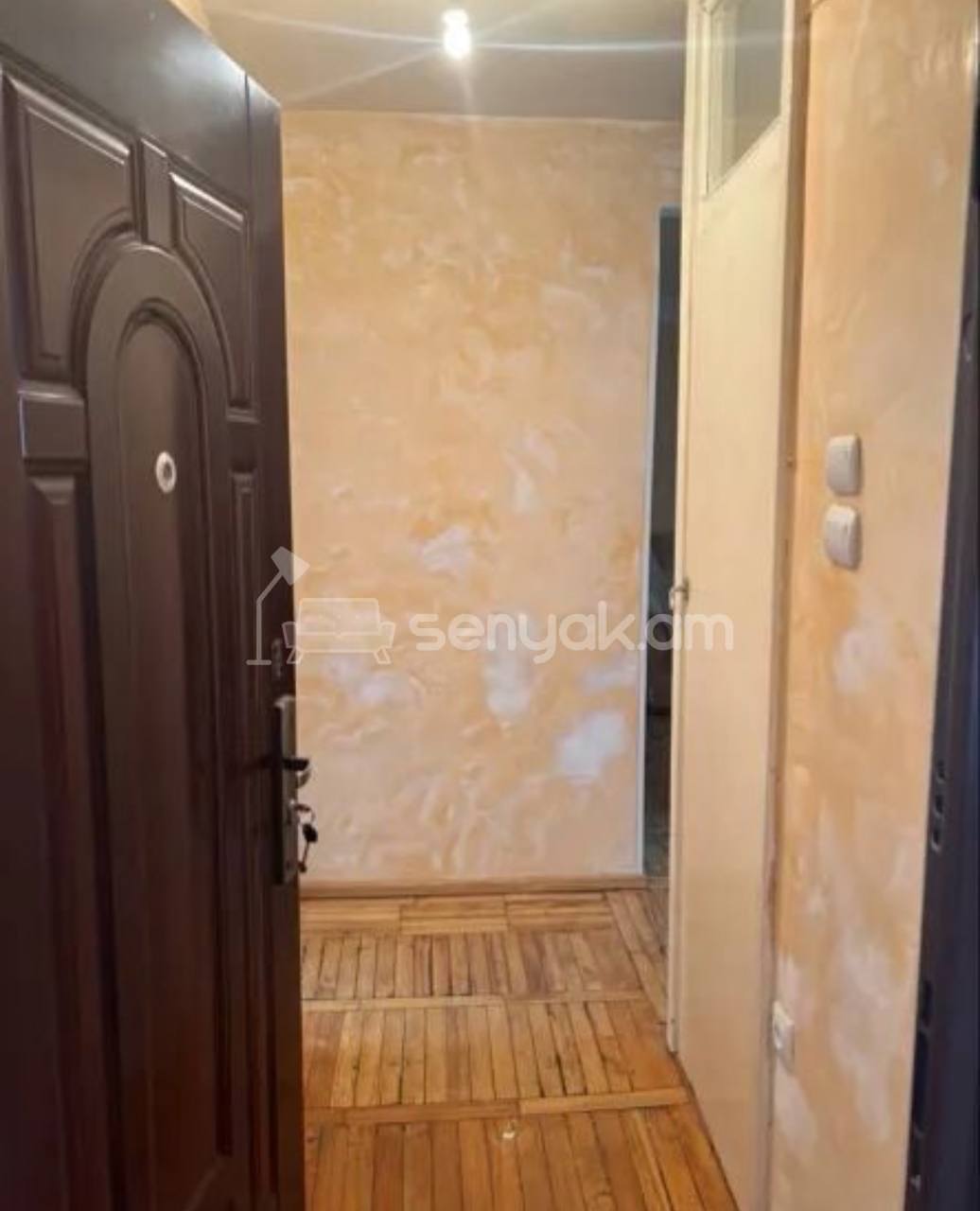 2 Սենյականոց Բնակարան, 51քմ, 5/5 հարկ, Կոսմետիկ Վերանորոգված, Կահավորված