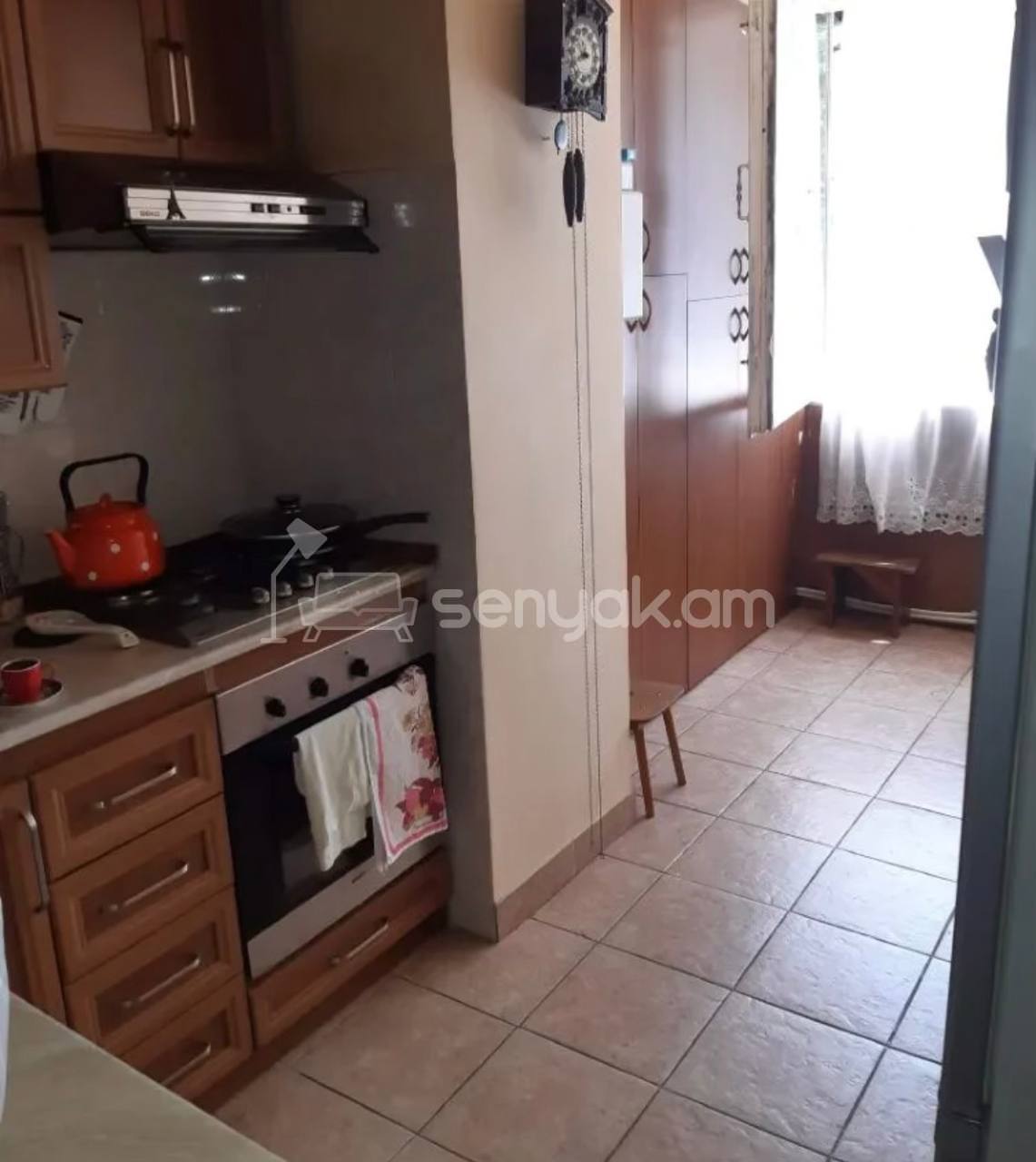 3 Սենյականոց Բնակարան Քարե Շենքում, 68քմ, 1/5 հարկ, Կապիտալ Վերանորոգված, Կահավորված