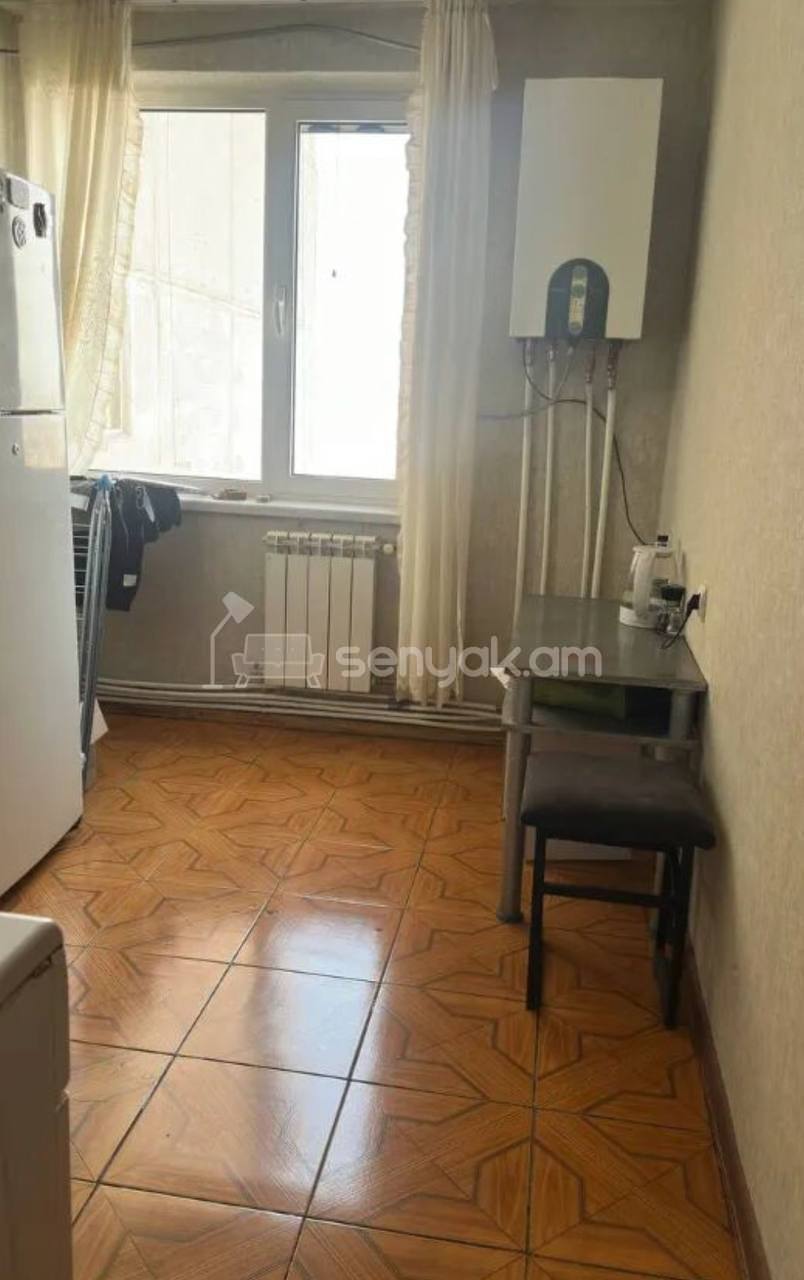 3 Սենյականոց Բնակարան, 65քմ, 10/16 հարկ, Կոսմետիկ Վերանորոգված, Կահավորված