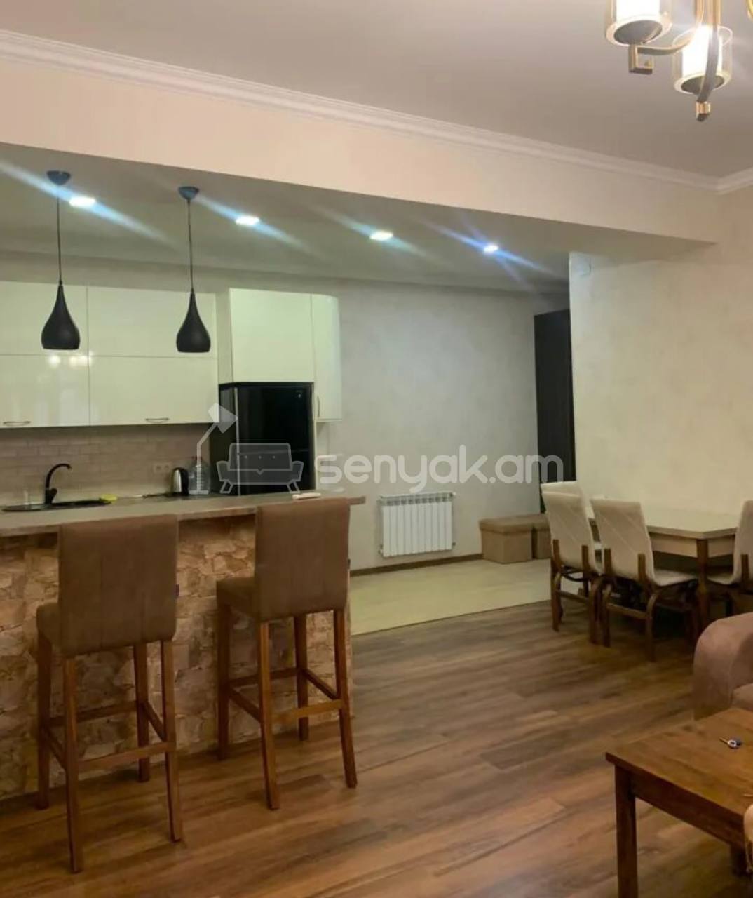 2 Սենյականոց Բնակարան, 65քմ, 11/16 հարկ, Կապիտալ Վերանորոգված, Կահավորված, Արևկող