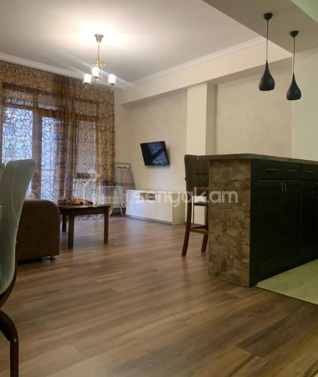 2 Սենյականոց Բնակարան, 65քմ, 11/16 հարկ, Կապիտալ Վերանորոգված, Կահավորված, Արևկող