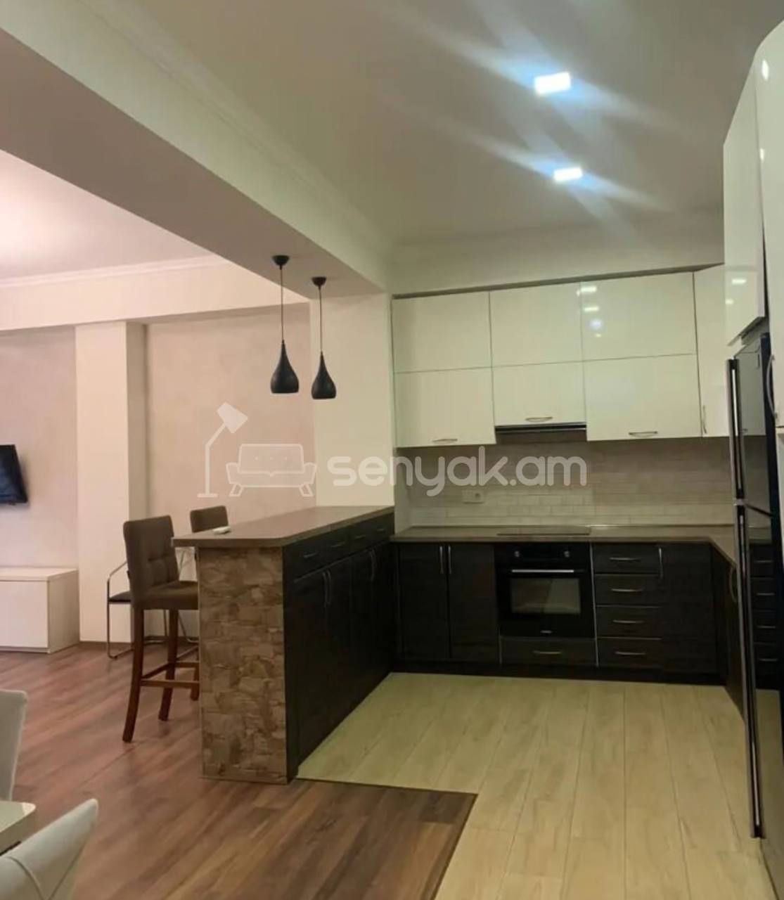 2 Սենյականոց Բնակարան, 65քմ, 11/16 հարկ, Կապիտալ Վերանորոգված, Կահավորված, Արևկող