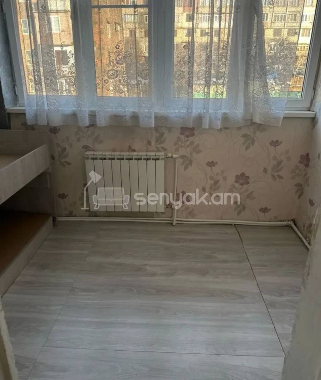 2 Սենյականոց Բնակարան Քարե Շենքում, 58քմ, 5/5 հարկ, Կապիտալ Վերանորոգված, Կահավորված