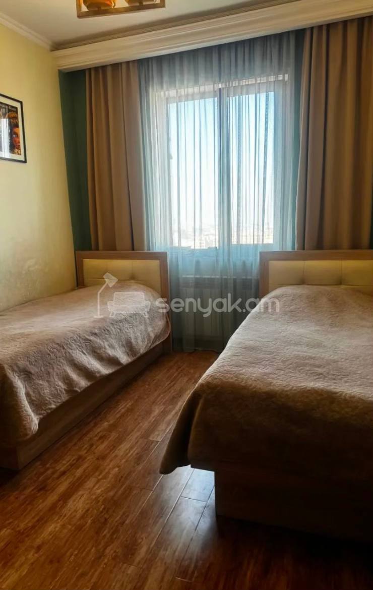 3 Սենյականոց Բնակարան, 77քմ, 16/16 հարկ, Կապիտալ Վերանորոգված, Կահավորված