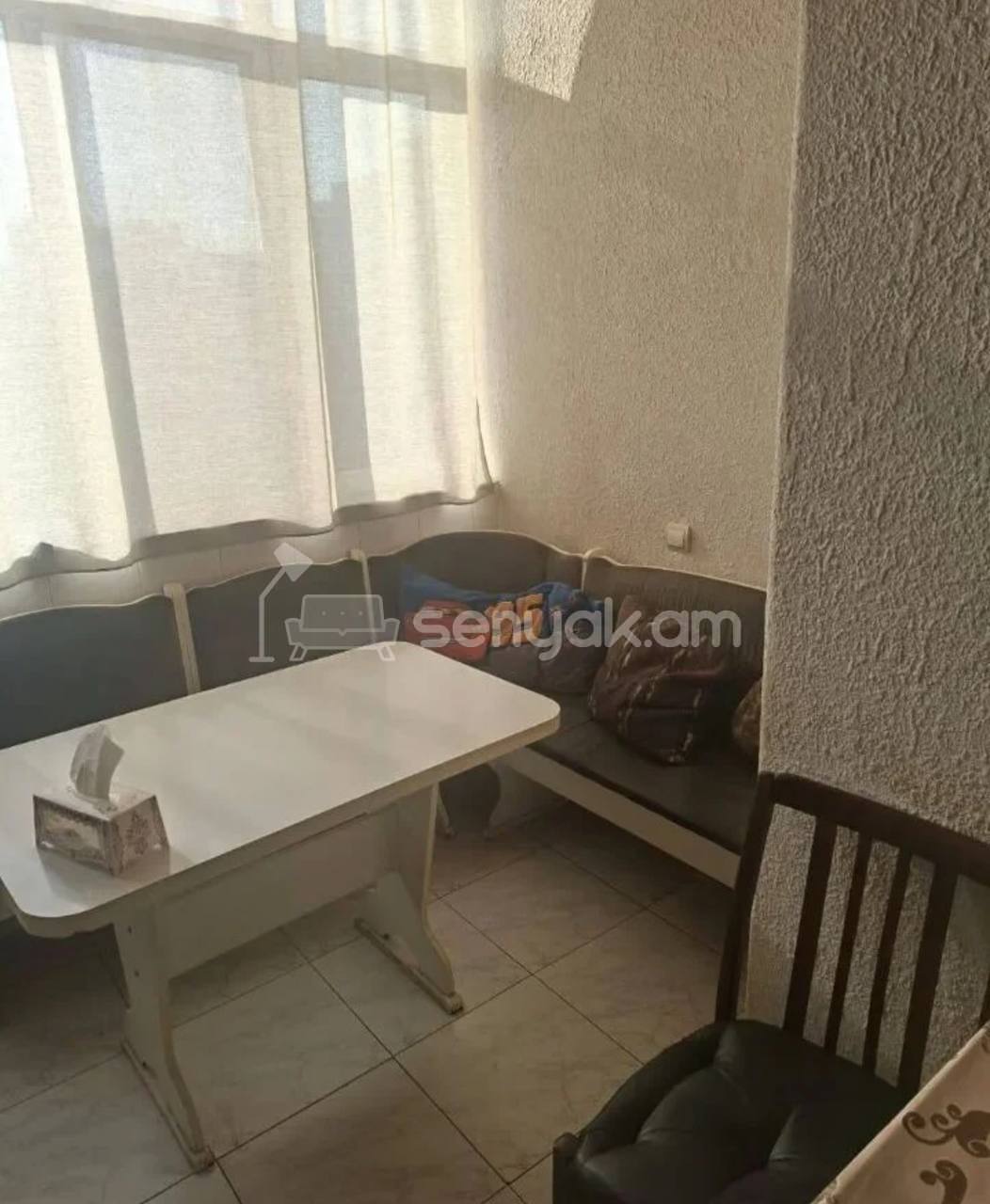 2 Սենյականոց Բնակարան Քարե Շենքում, 68քմ, 4/4 հարկ, Կապիտալ Վերանորոգված, Կահավորված, Արևկող