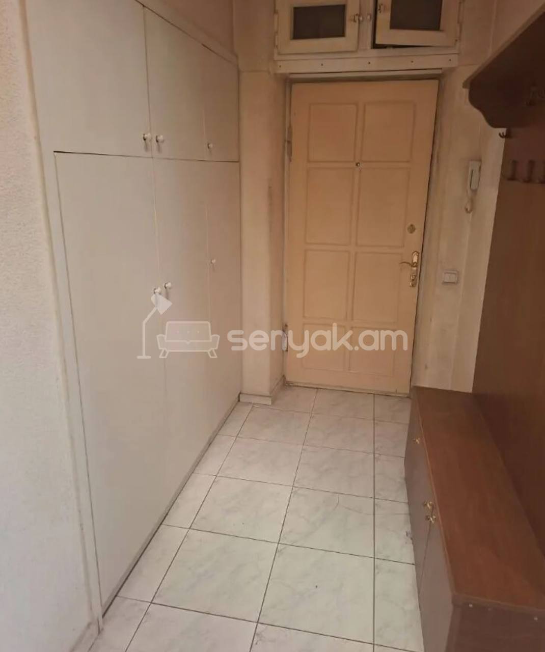 2 Սենյականոց Բնակարան Քարե Շենքում, 68քմ, 4/4 հարկ, Կապիտալ Վերանորոգված, Կահավորված, Արևկող