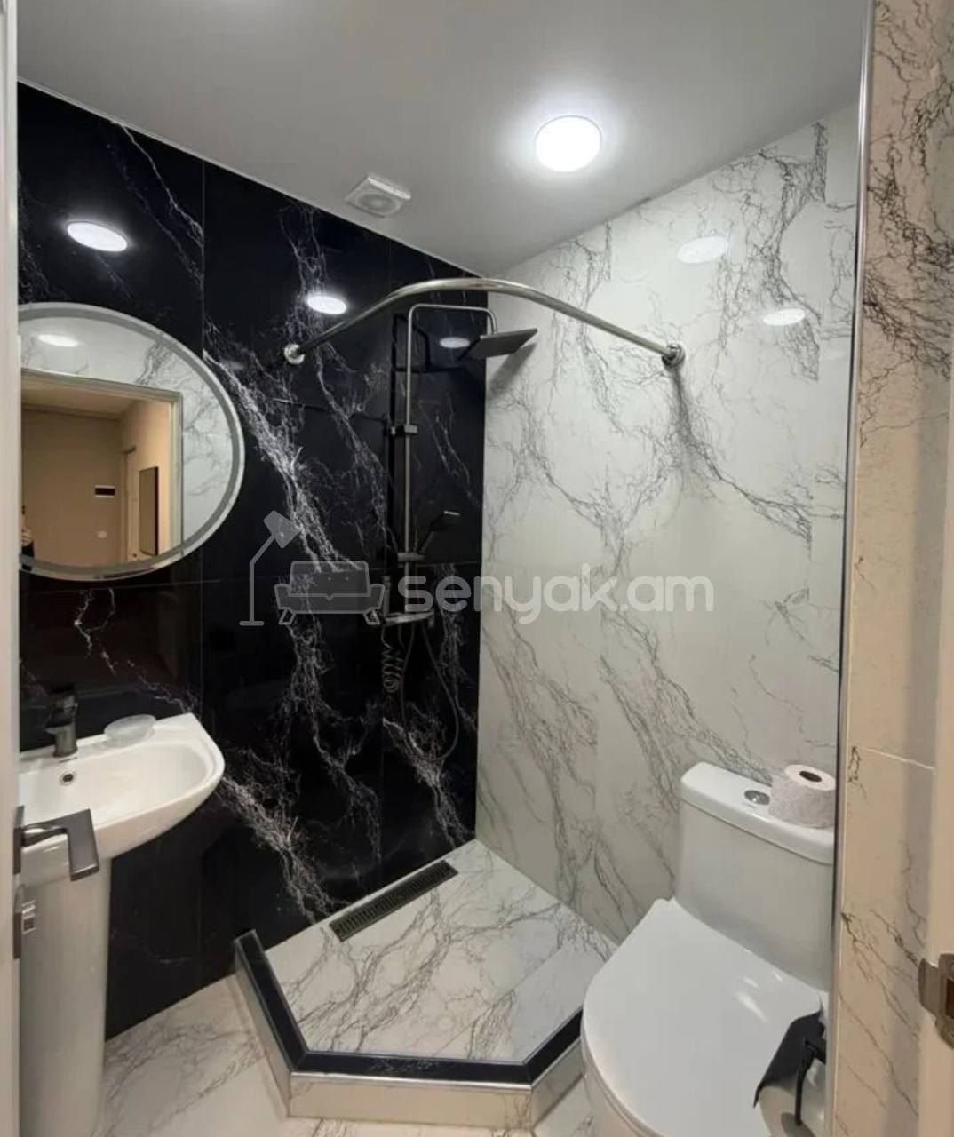 2 Սենյականոց Բնակարան Քարե Շենքում, 50քմ, 4/5 հարկ, Կապիտալ Վերանորոգված, Կահավորված