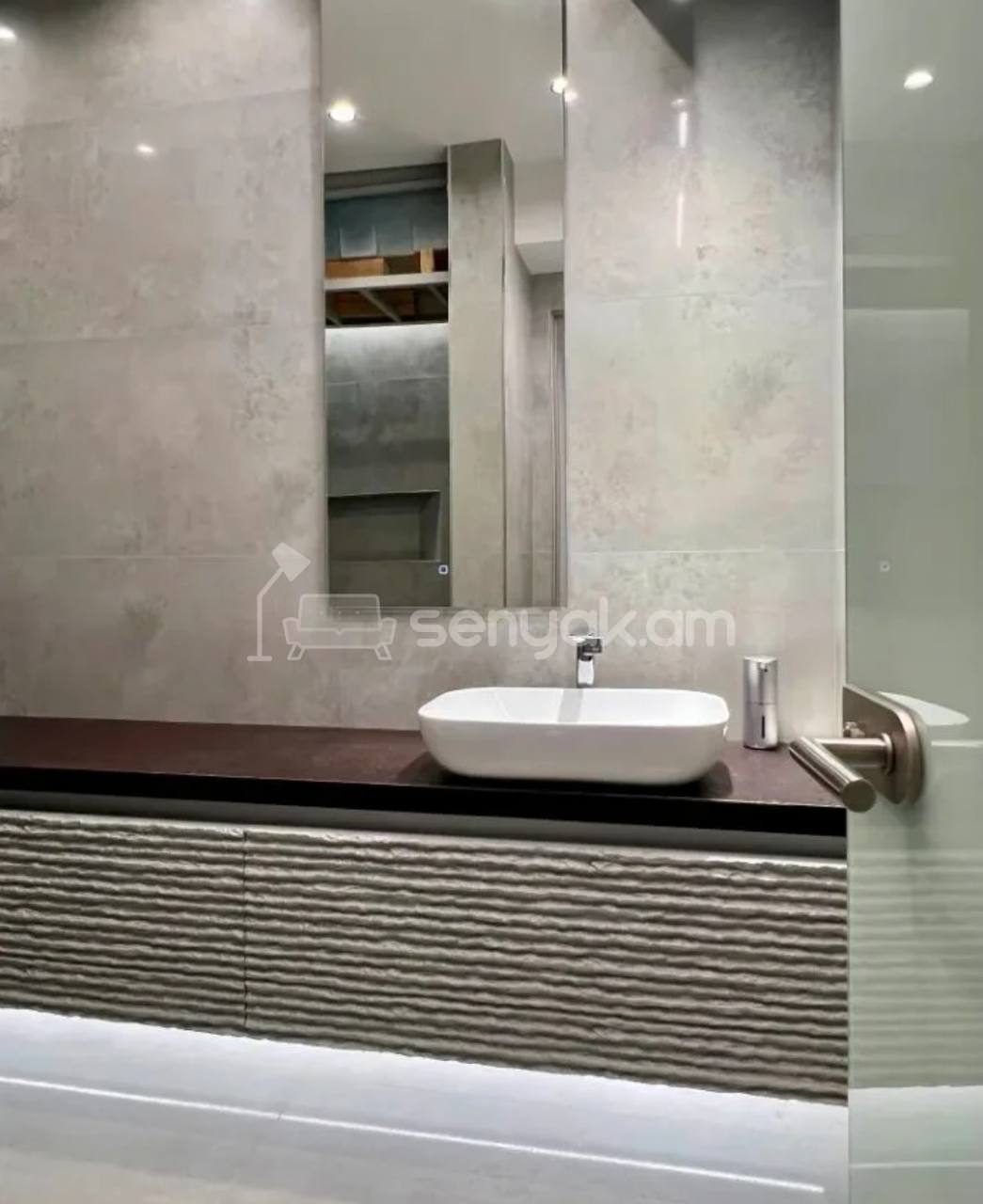 Օֆիսային Տարածք, 100քմ, Կապիտալ Վերանորոգված