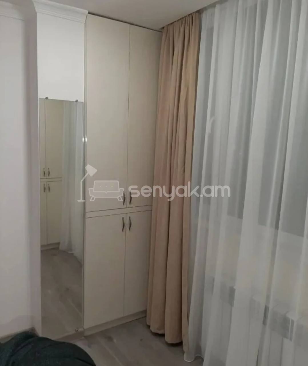 2 Սենյականոց Բնակարան, 43քմ, 3/9 հարկ, Դիզայներական Վերանորոգված, Կահավորված