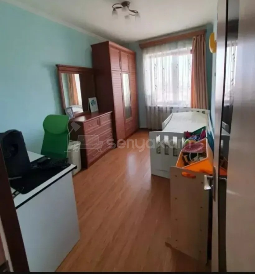 3 Սենյականոց Բնակարան Քարե Շենքում, 85քմ, 4/5 հարկ, Կապիտալ Վերանորոգված, Կահավորված, Արևկող