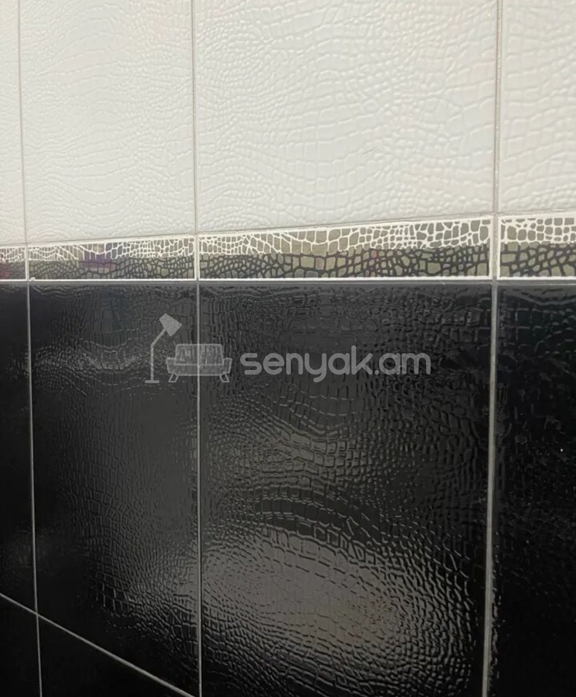 3 Սենյականոց Բնակարան Քարե Շենքում, 80քմ, 2/5 հարկ, Կապիտալ Վերանորոգված