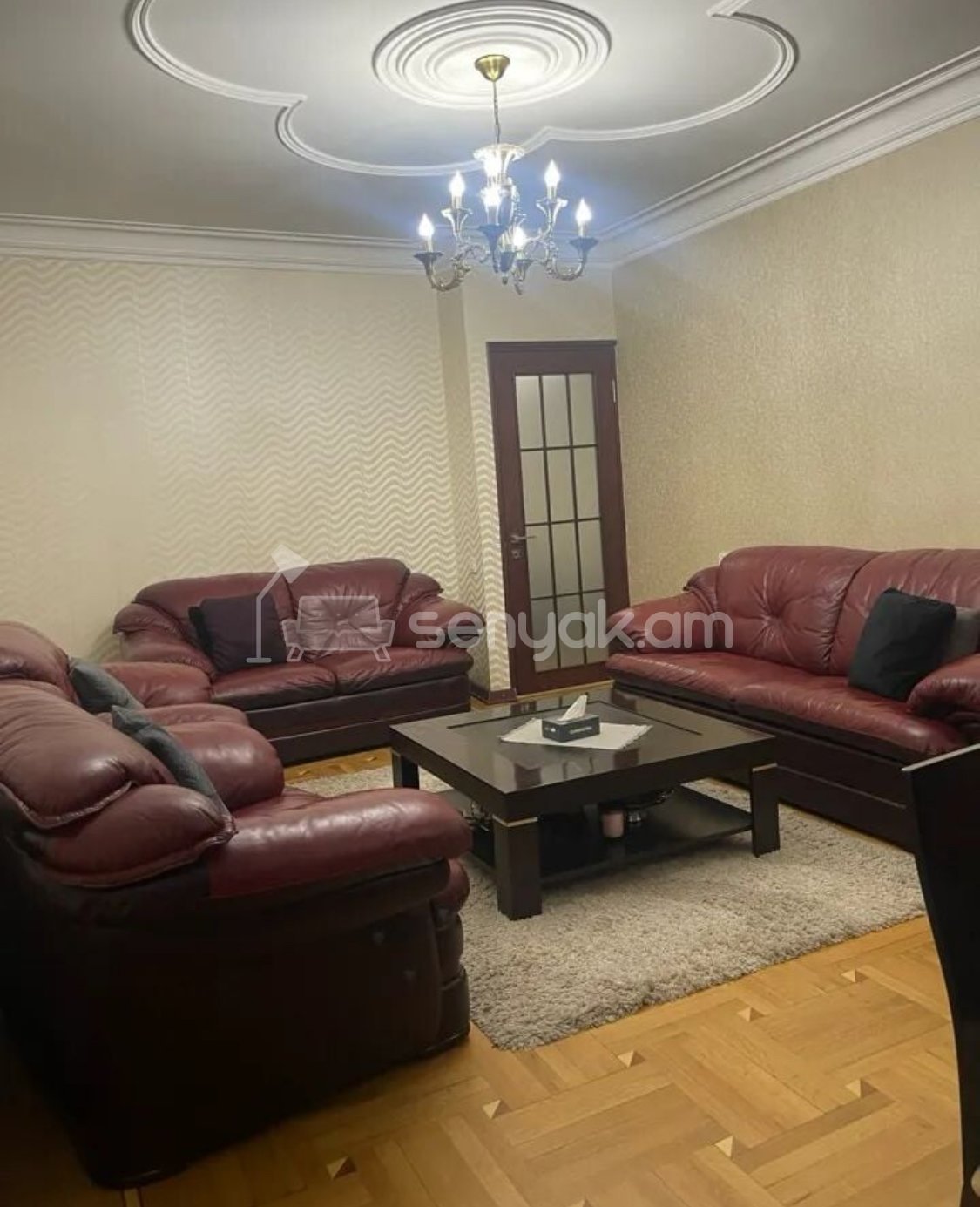 3 Սենյականոց Բնակարան Քարե Շենքում, 80քմ, 2/5 հարկ, Կապիտալ Վերանորոգված