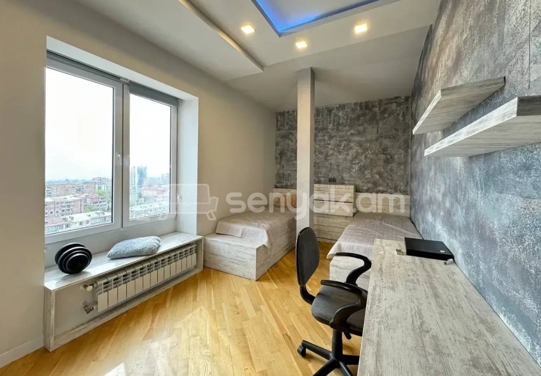 3 Սենյականոց Բնակարան Նորակառույցում, 118քմ, 10/10 հարկ, Դիզայներական Վերանորոգված