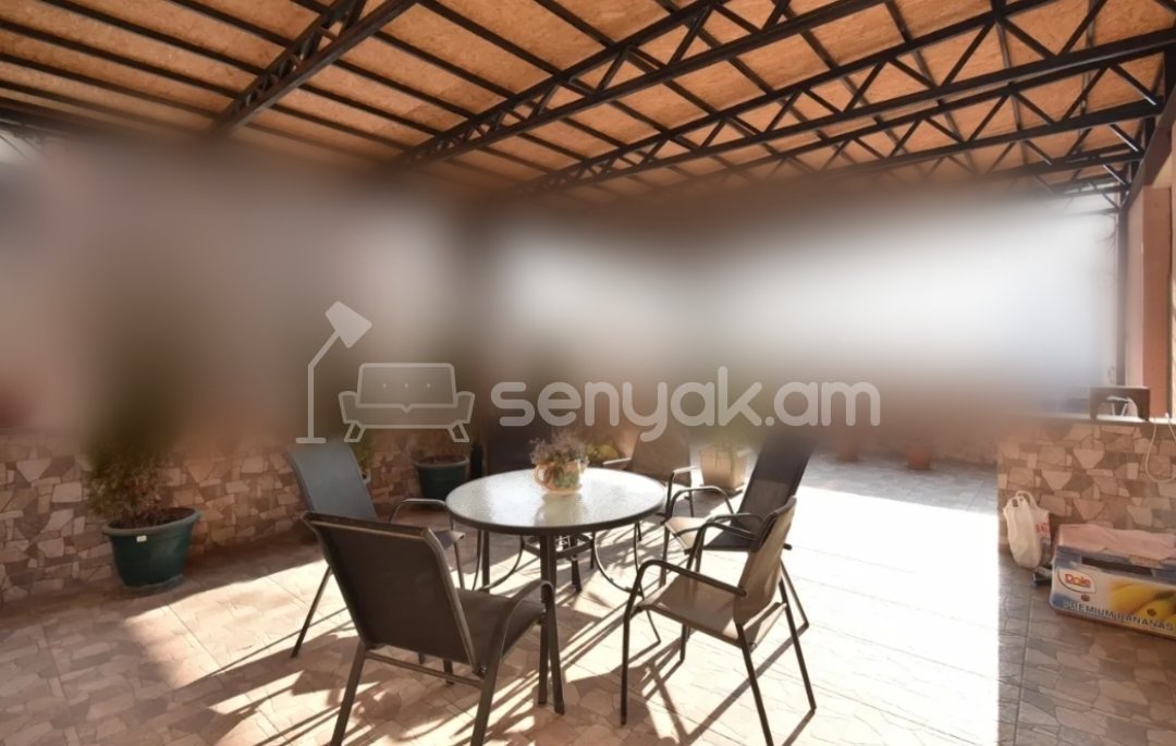 4 Սենյականոց Բնակարան Նորակառույցում, 150քմ, 3/5 հարկ, Դիզայներական Վերանորոգված