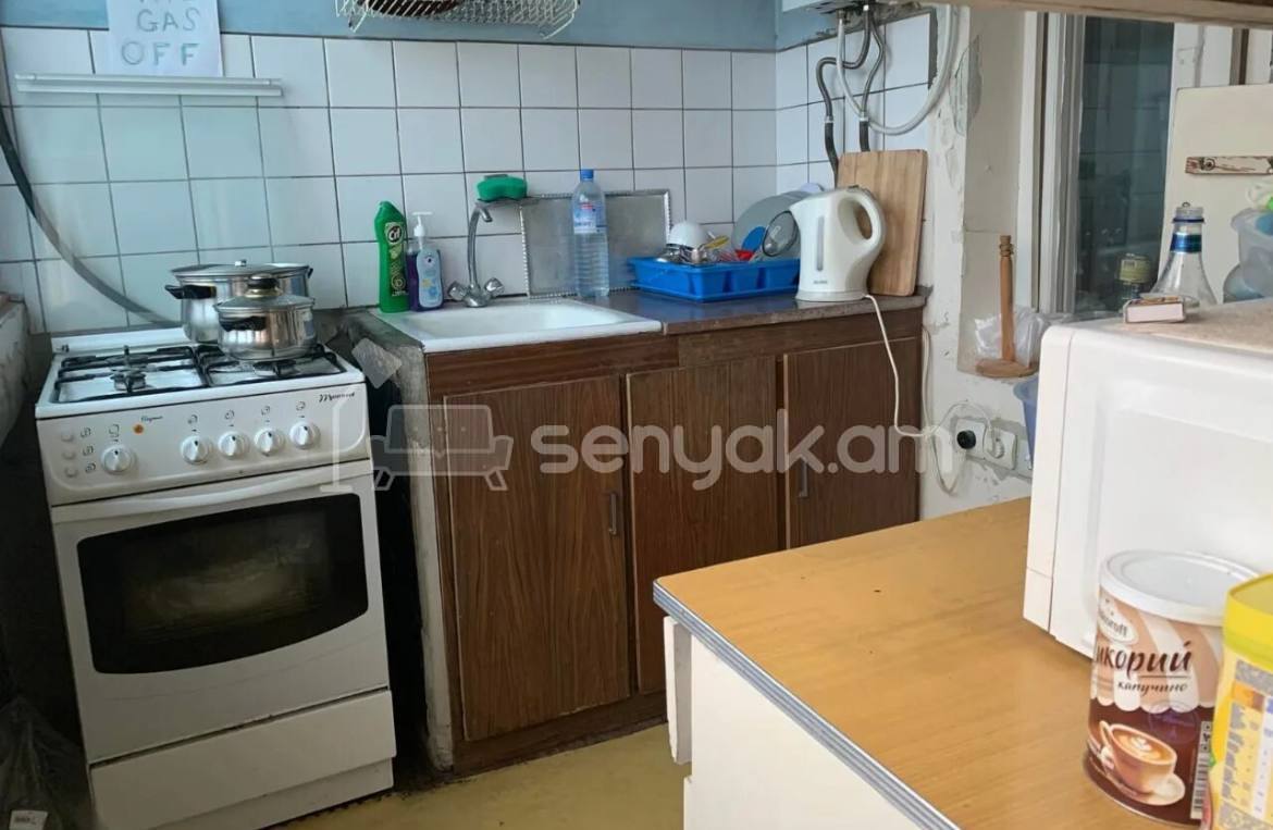 3 Սենյականոց Բնակարան, 65քմ, 8/9 հարկ, Պետական Վիճակում, Կահավորված