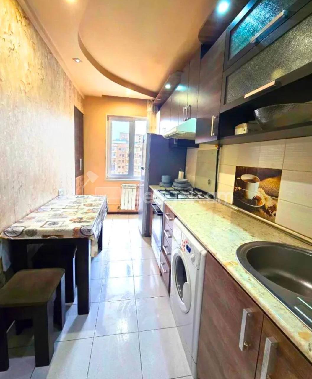 3 Սենյականոց Բնակարան, 80քմ, 8/9 հարկ, Կապիտալ Վերանորոգված, Կահավորված