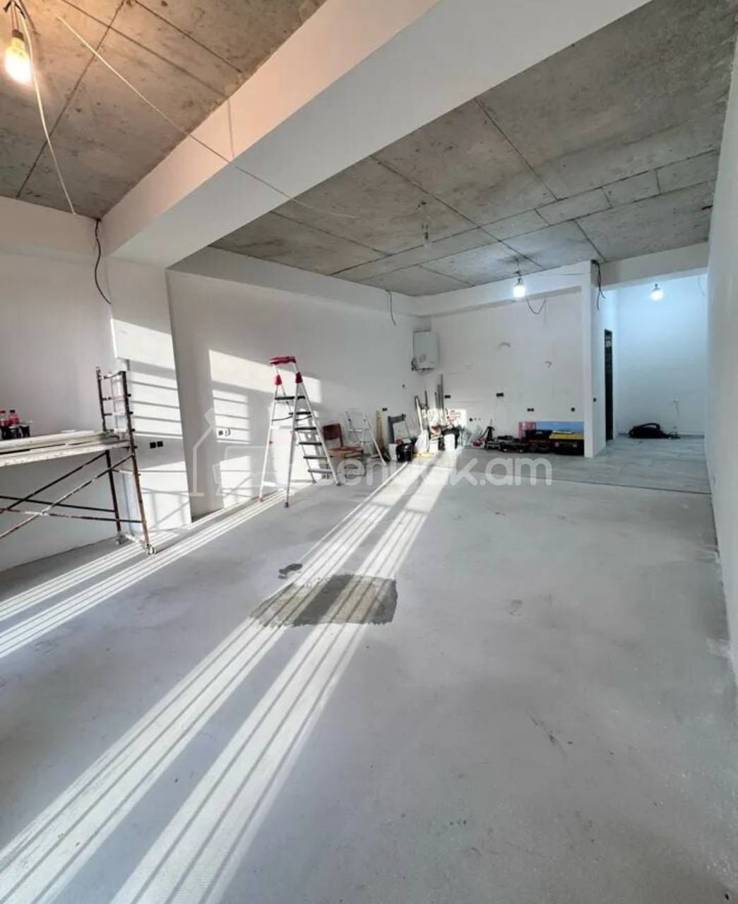 3 Սենյականոց Բնակարան Նորակառույցում, 91քմ, 3/5 հարկ, Կոսմետիկ Վերանորոգված