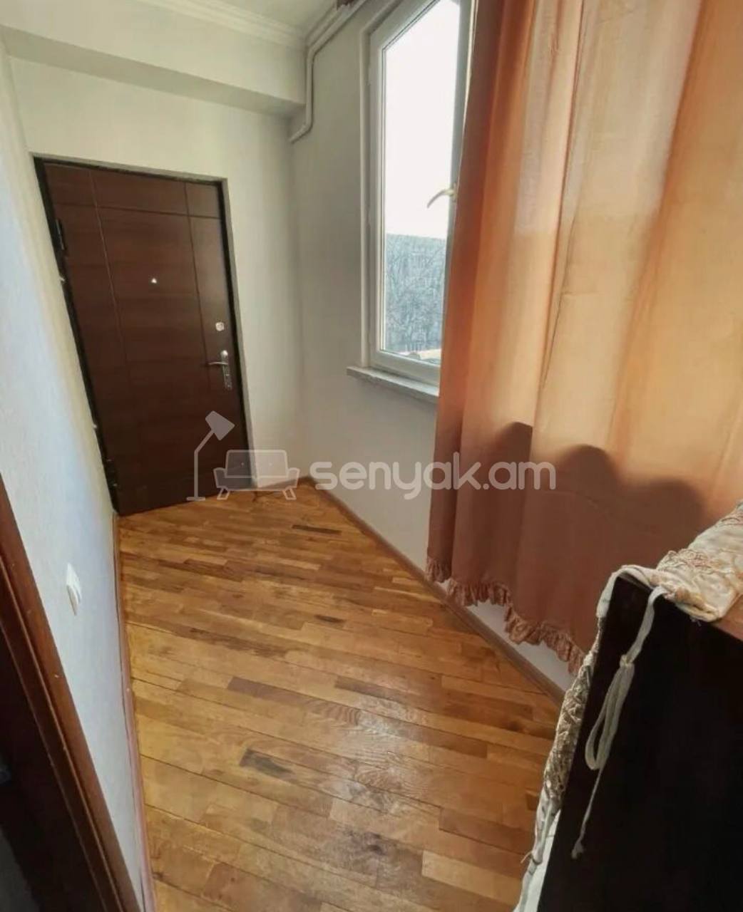 2 Սենյականոց Բնակարան Քարե Շենքում, 58քմ, 3/5 հարկ, Կապիտալ Վերանորոգված