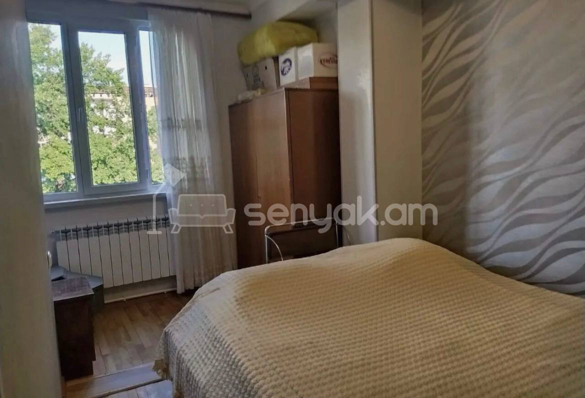 2 Սենյականոց Բնակարան Քարե Շենքում, 58քմ, 3/5 հարկ, Կապիտալ Վերանորոգված