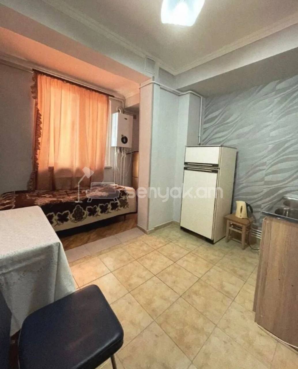 2 Սենյականոց Բնակարան Քարե Շենքում, 58քմ, 3/5 հարկ, Կապիտալ Վերանորոգված