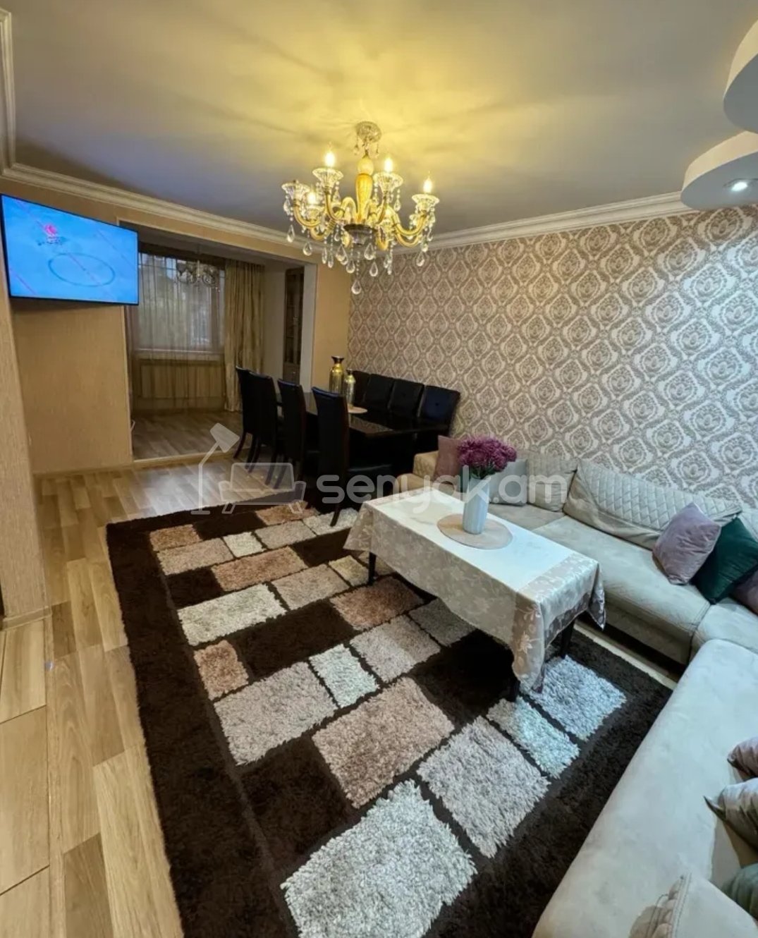 3 Սենյականոց Բնակարան, 77քմ, 1/4 հարկ, Դիզայներական Վերանորոգված