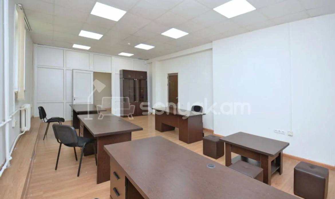 Օֆիսային Տարածք, 54քմ, Կապիտալ Վերանորոգված